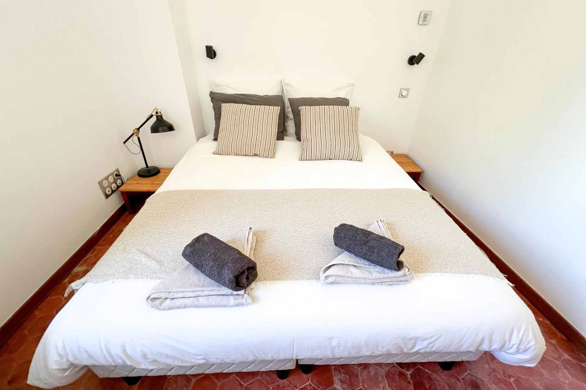 Ac - Private Exterior - Duplex Quartier Des Artistes Apartment อาวีญง ภายนอก รูปภาพ